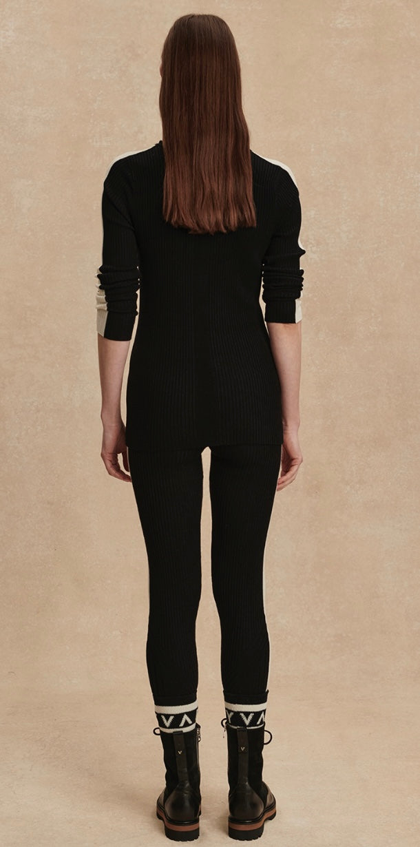 Leopold Roll Neck Knit