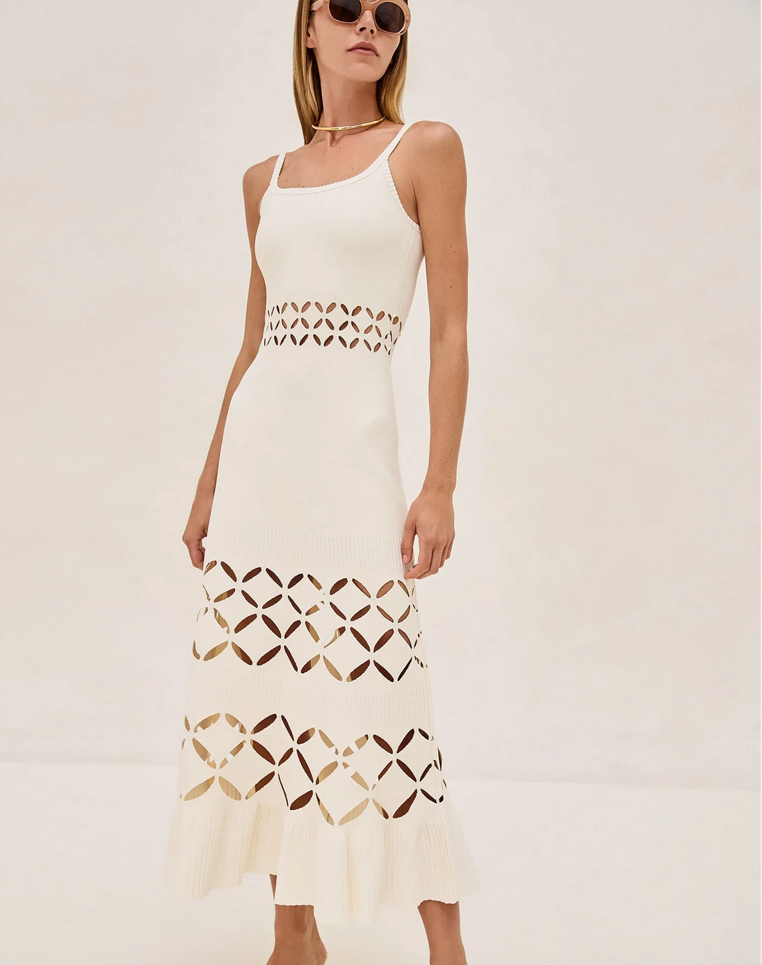 ALEXIS-ELAYNE DRESS (OFF WHITE)